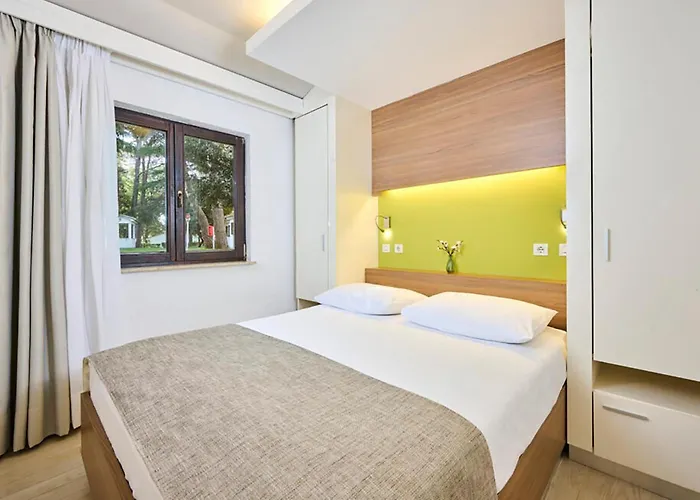 Front In With Wifi *