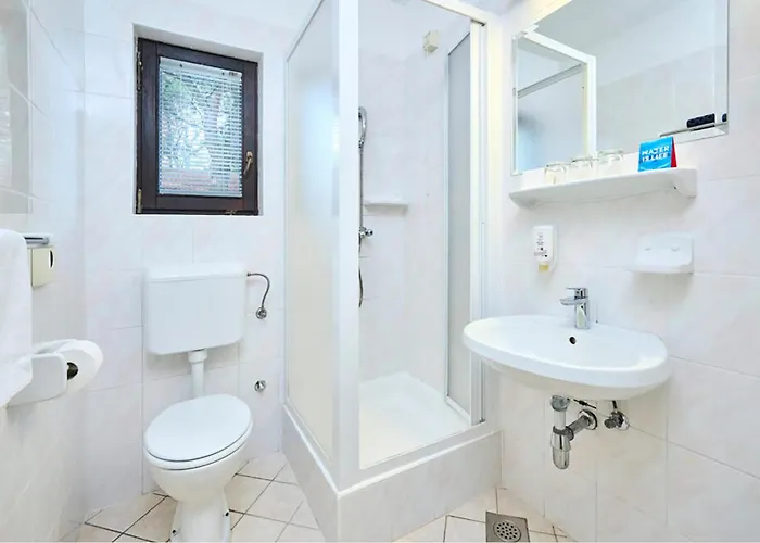 Front In With Wifi Appartamento